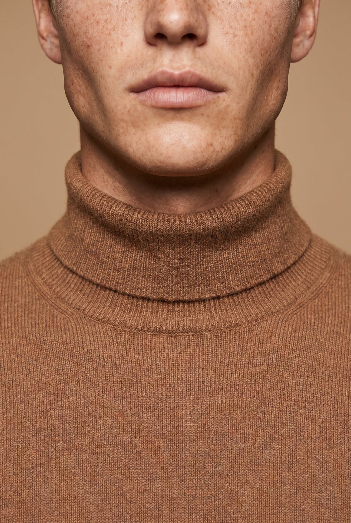 Amalfi Extrafine Rollneck Brown